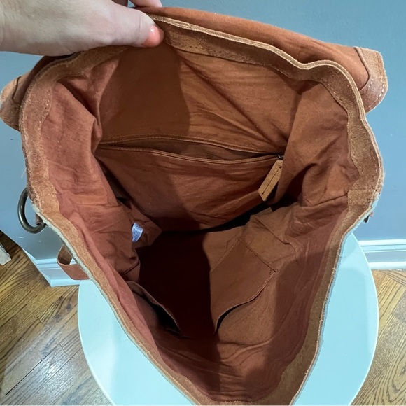 We the Free Paris Convertible Crossbody, Shoulder and Backpack Vintage - Picture 9 of 11